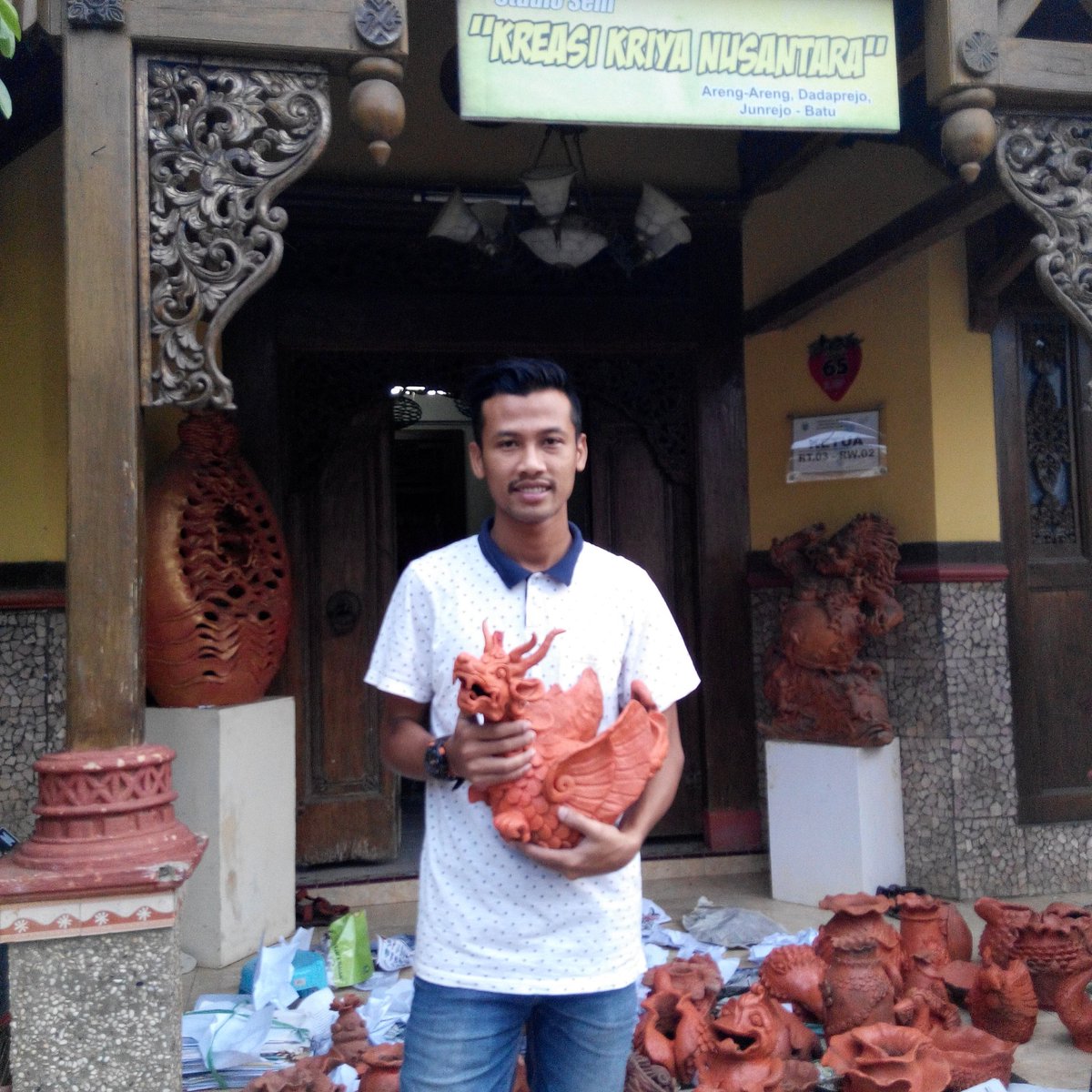 bela_yahya's tweet photo. Karya SENI siswa kelas XI SMANTA #sman1talun https://t.co/CvRSnlo0z0