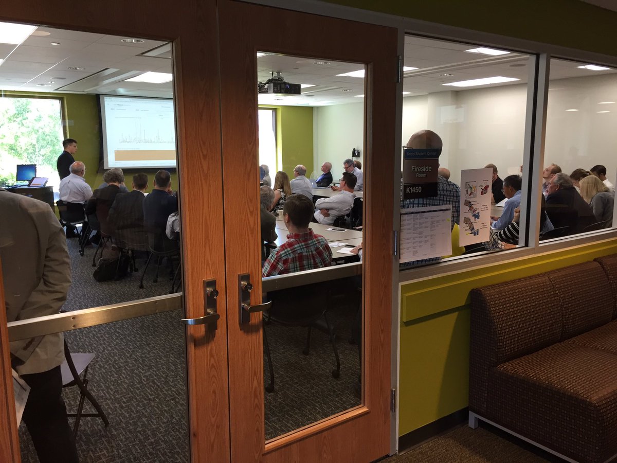 rwylie77's tweet photo. Locked out... Watson Analytics demo room at capacity... @IBMbigdata #MinnieAnalytics https://t.co/NQqQRUMlpA