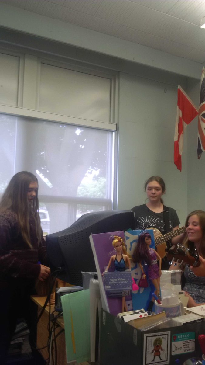 JackNigro's tweet image. Alyssa &amp;amp; Haley @CliffsideP_TDSB have been singing a long time &amp;amp; will continue at Birchmount CI. #MSICEdAppHack @TDSB