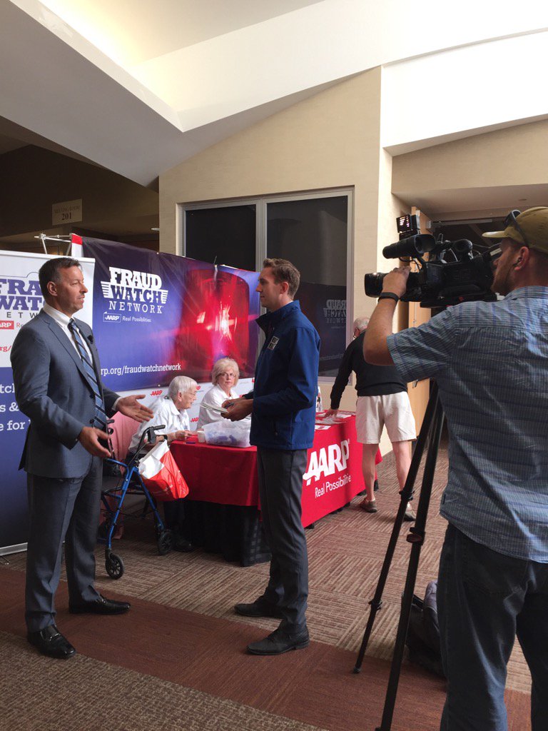 CarmenzaAARP's tweet photo. Chief investigator-ND Securities Dept. Talks Investment Fraud @ #FMScamJam @WDAYnews @AARP_ND @aarpmn @LyleHalvorson https://t.co/U3yW3ifrFu