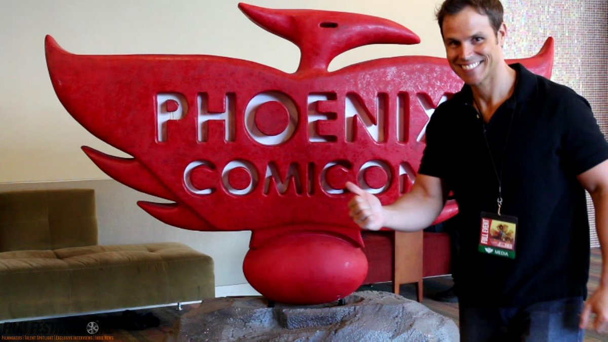 TheFilmFestHome's tweet photo. 2016 @PhoenixComicon & Film Festival crushed all records! #cosplay #geekouts #celebrities! https://t.co/qjriOuhiYp https://t.co/HSucvq2CFA