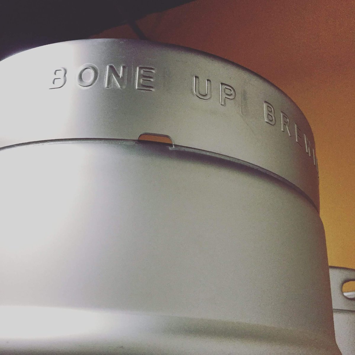 maverickcafe's tweet photo. Launch party this Thursday for Bone Up Brewing (Everett)  great music &amp; food join the party https://t.co/4UIcAPohFX https://t.co/dEYOg0IPBT