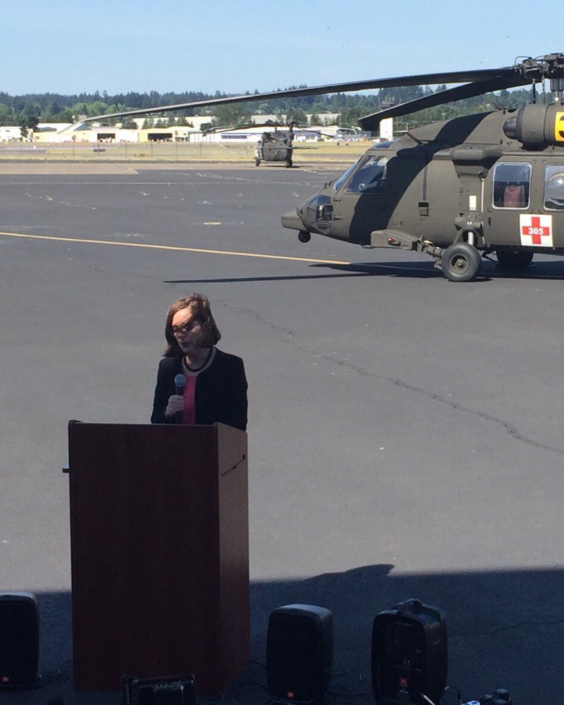 Gov. Brown praises the Statesman Journal for its work to build awareness of earthquake preparedness.