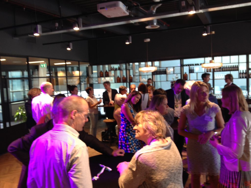 Er gebeurt wat moois <a href="/vgz/">Coöperatie VGZ</a>. Finale van de #ZinnigeZorgAward. Welke vooruitstrevende zorginstantie wint? Om 21.30 meer