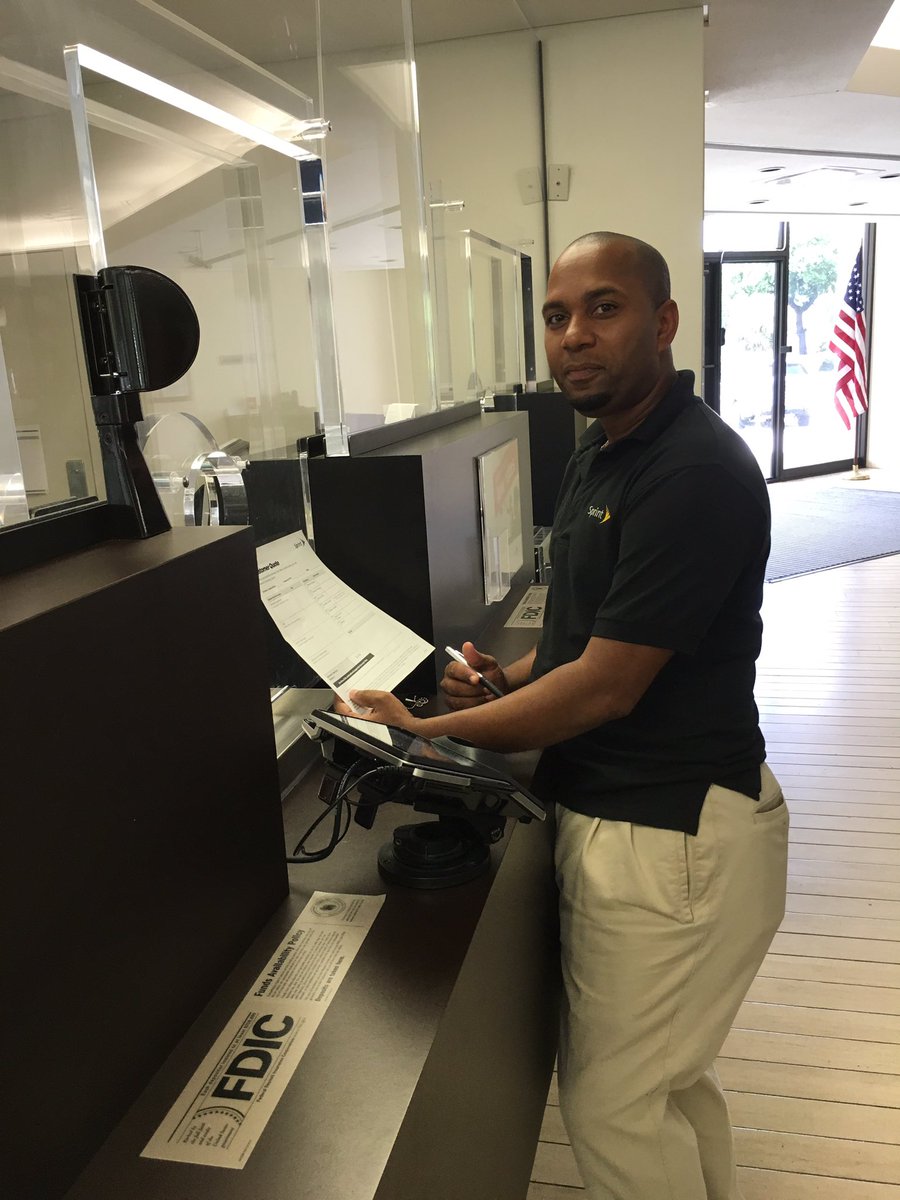 POMSQUADWL's tweet photo. @Pkushn @wl_byoung @SprintLana @WL_News Making deposits don't stop the quote sheet action!! https://t.co/g5wsFRa0Jz