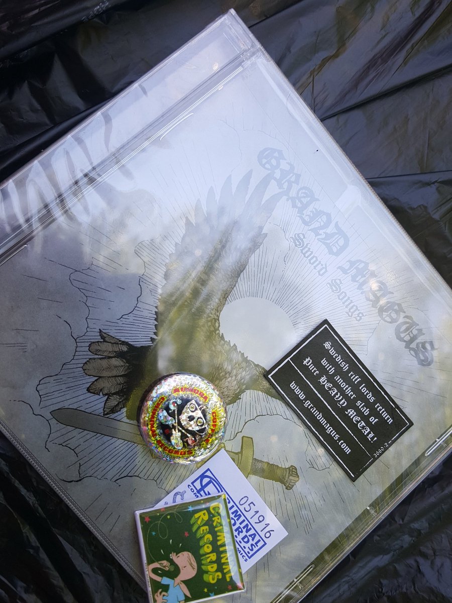 simplyhula's tweet photo. @CriminalRecords @b00gamonkey Finally our first visit!! We'll be back. https://t.co/Lv28sAc2ao