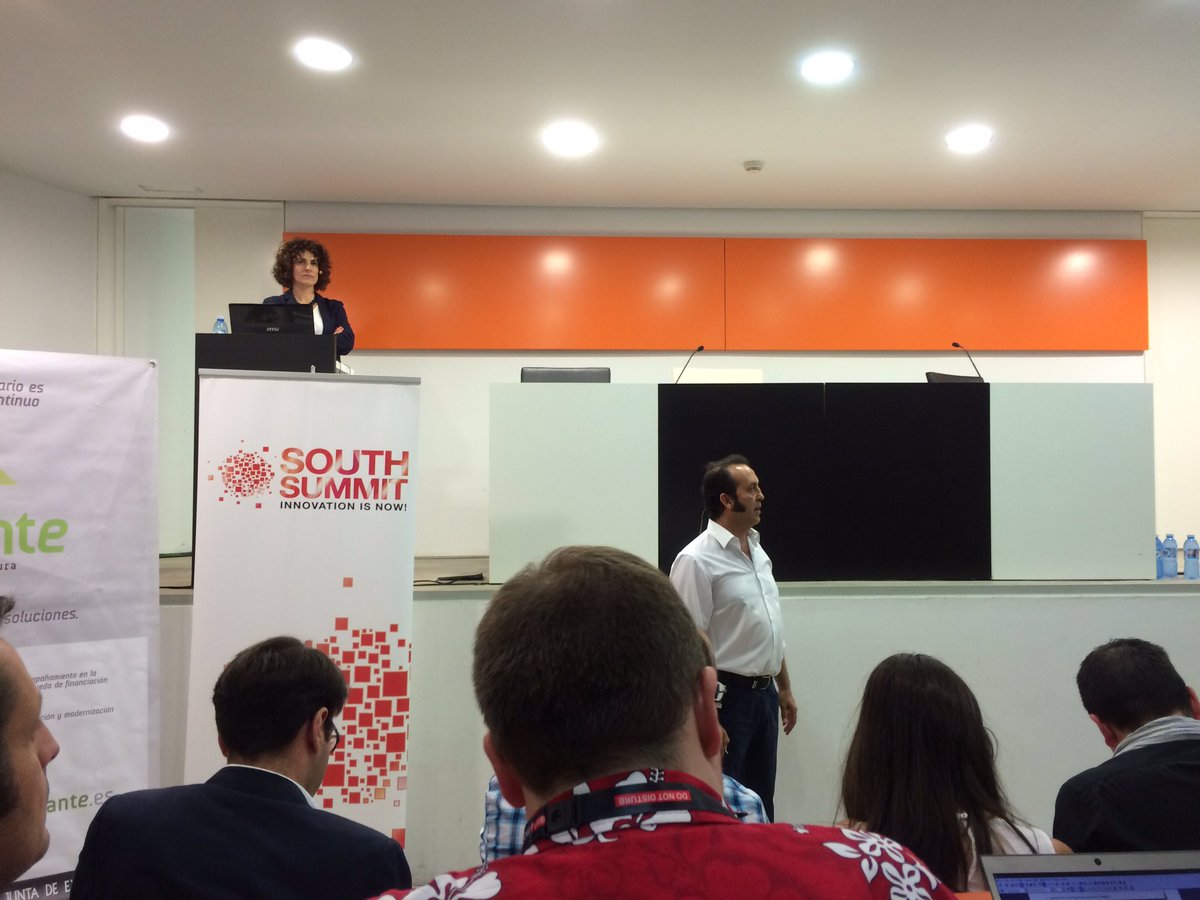 SlizEmotions's tweet photo. Participando con el pitch en el #SpainCompetition para #SouthSunmit con nuestro proyecto https://t.co/x1sl6vuWqv