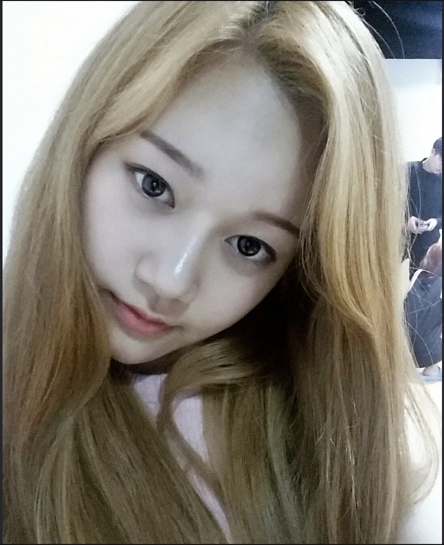 CkXa49QVAAA1d6D.jpg:orig