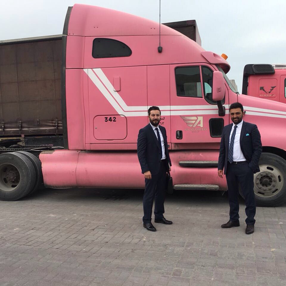 AkviaGroup's tweet photo. @bahrain #تانكر #بنزين  #تانكر #غاز #تريلا #لوبيت #صطحه #نقليات #قلاب #الخدمات  #اللوجستية 
       #lowbed #flatbed https://t.co/bgPlrHZaE2