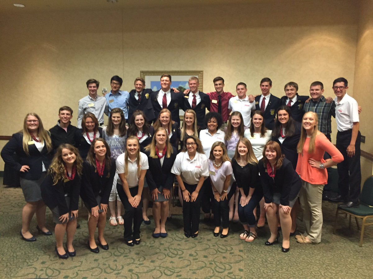 KSDECA's tweet photo. Such an amazing experience with all of the Kansas CTSO Officers these past two days! Thanks so much to @PattySpeaks https://t.co/9aycveltxy