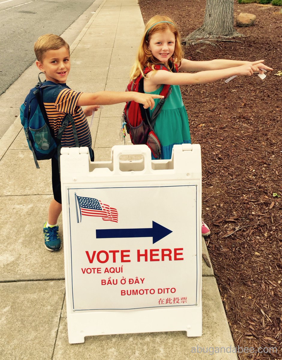 abugandabee's tweet image. #Twins wanna meet #HillaryClinton, glad not to sing, on #ElectionDay.
abugandabee.com/?p=3027 #parenting #ImWithHer