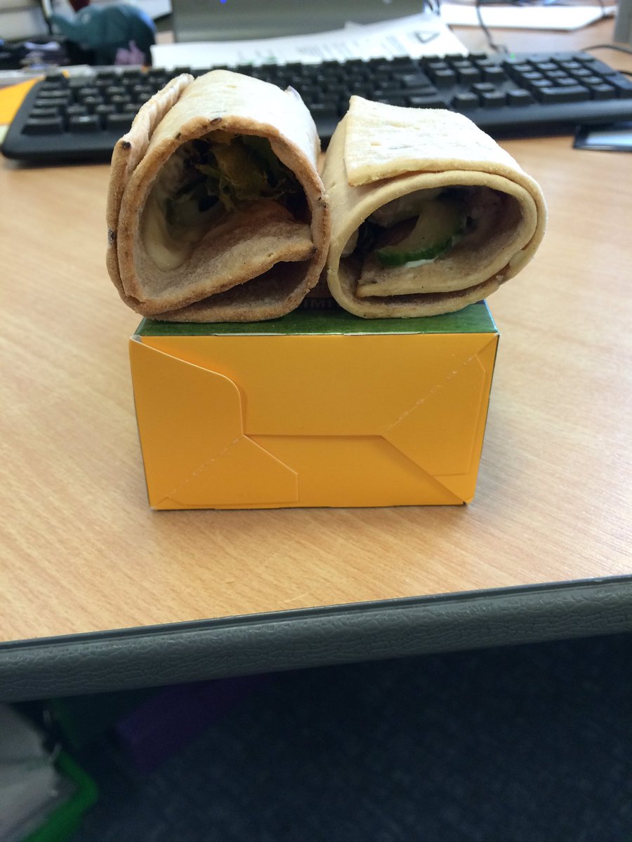 MrsPFrost's tweet photo. Was looking forward to my @CostaCoffee #glutenfreewrap for lunch; such a shame it had so little of the yummy filling https://t.co/dLUkdu2I4r