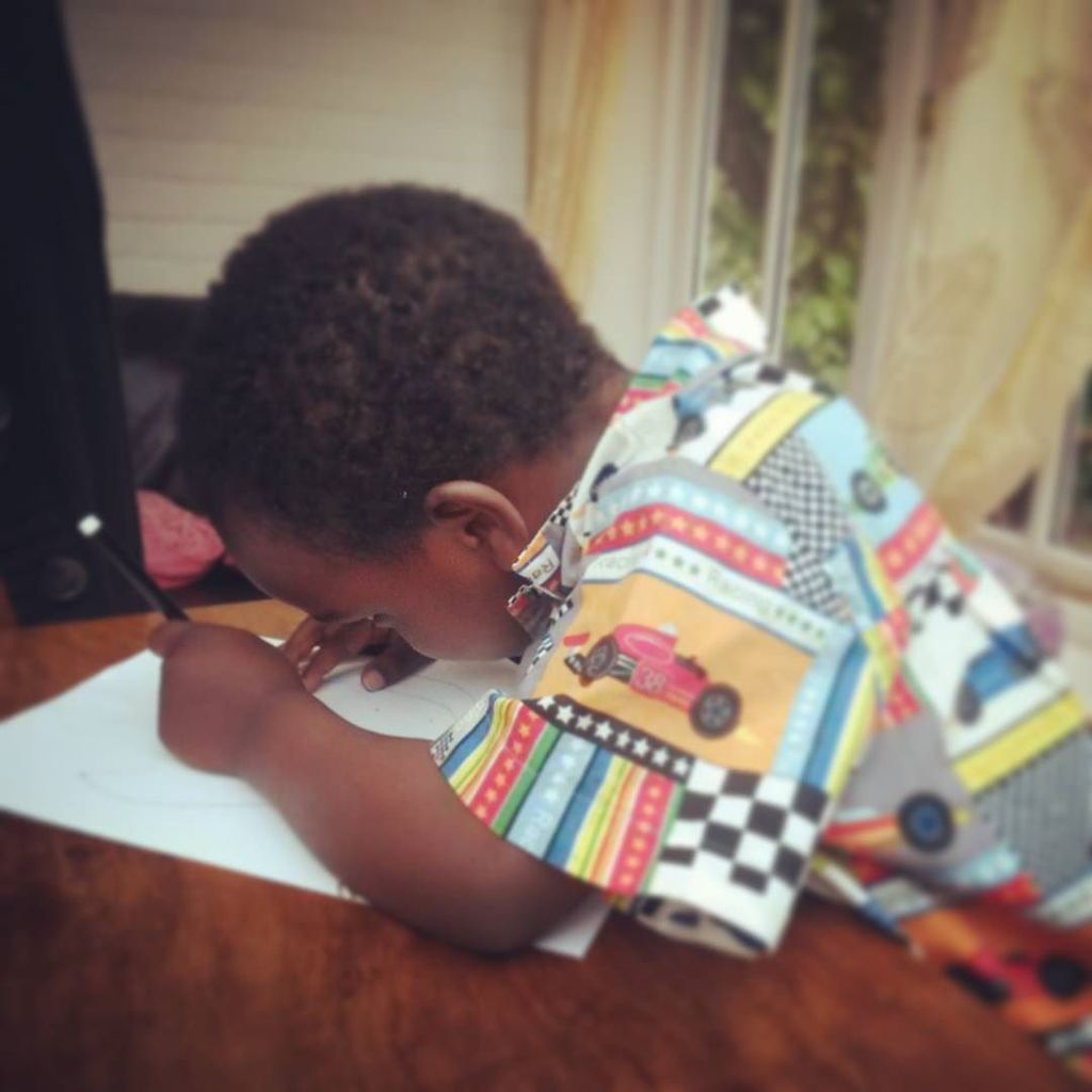 imaginethembi's tweet image. He's hiding his drawing cuz it was of a girl on a trapeze. .."with boobies! "

#learningbodyparts #buddingartist #w…