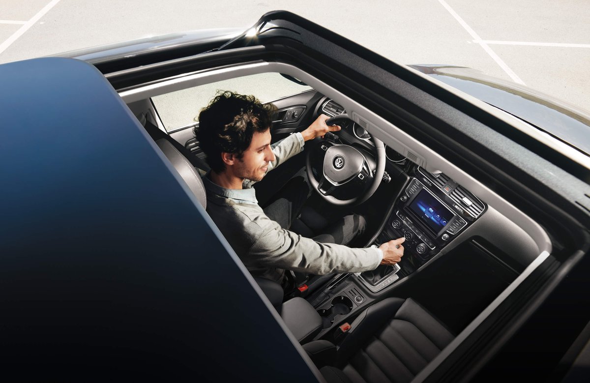 Open up to the idea of an enjoyable compact #Golf #MyVolkswagen 
bit.ly/1WYYg97