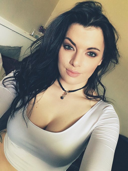 Is it Friday yet? 😏 @PlayboyMagSA @PlayboyPlus @playboyhrvatska @theCHIVE @Reyhl @Playboy @Playboy_Ro<a class="tags" target="_blank" title="On Twitter" href="/?out=eyJ0eXAiOiJKV1QiLCJhbGciOiJIUzUxMiJ9.eyJpYXQiOjE3MjA5NjIyODMsImlzcyI6InR3cG9ybnN0YXJzLmNvbSIsIm5iZiI6MTcyMDk2MjI4MywiZXhwIjoxNzUyNDk4MjgzLCJyZWRpcmVjdF91cmwiOiJodHRwczovL3R3aXR0ZXIuY29tL1BsYXlib3lNYWdTQSJ9.laDJe9p8Oz65PWOQYpCWd7bKYv29OsbiGs_yeqpN9VfTKpO2uXyIfF3Ryt1LbnYaK5jO96oLoxp5HXYD7T4W3Q">@PlayboyMagSA</a><a class="tags" href="/tag/playboyplus">@playboyplus</a><a href="/tag/tuesdaytease"class="tags"><span>#tuesdaytease</span></a><a href="/tag/martesdeespejo"class="tags"><span>#martesdeespejo</span></a>