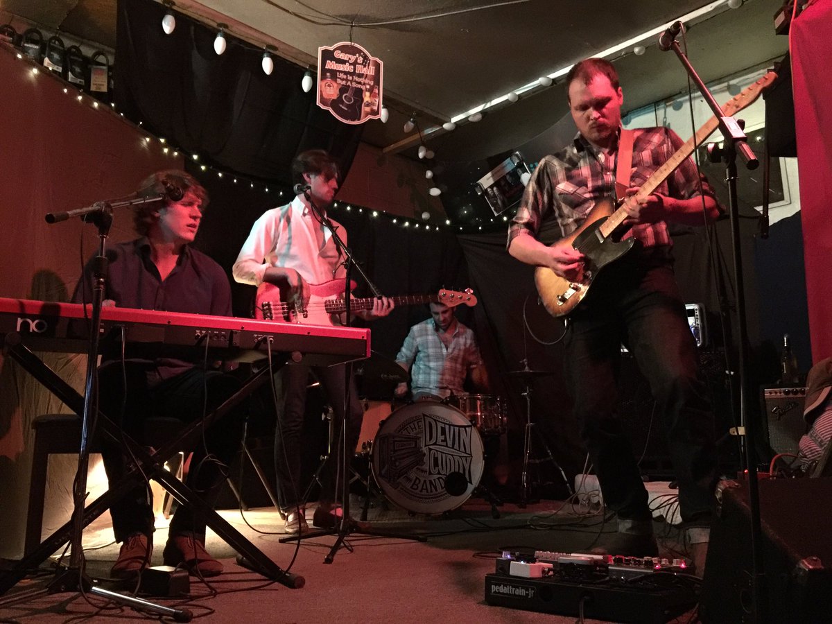 <a href="/michaeltuyp/">Mike Tuyp</a> You rocked it <a href="/GaryTammy/">Tammy Hellier</a> #GarageSeries this past weekend.  Wish I'd had more time to chat! #newfan