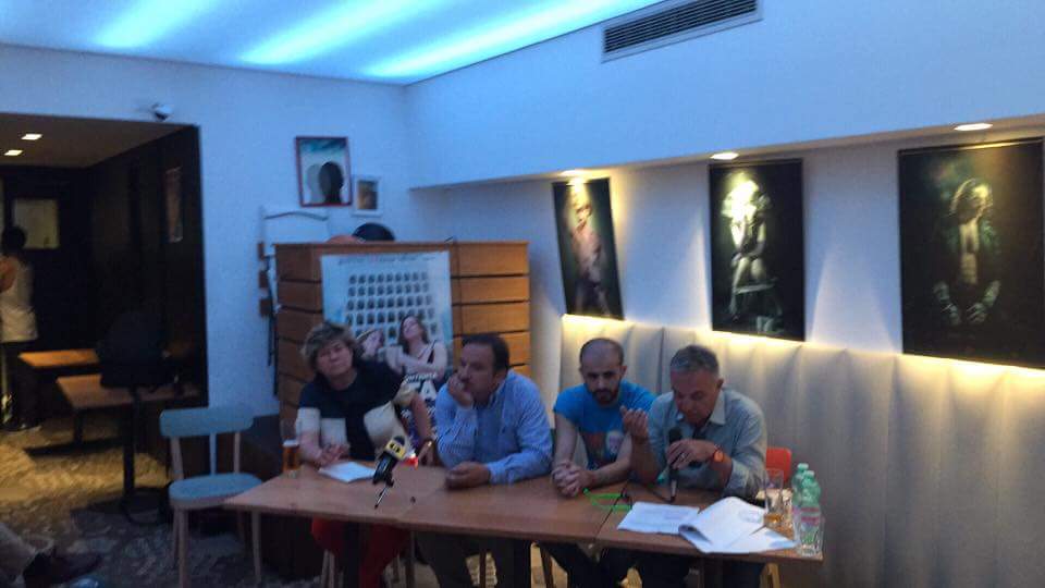 Roma_Pride's tweet photo. Si è appena concluso l'incontro con @SusannaCamusso, @SebSecci, @lucatelese e @RMurdica. #romapride https://t.co/MgPMHcK8G8