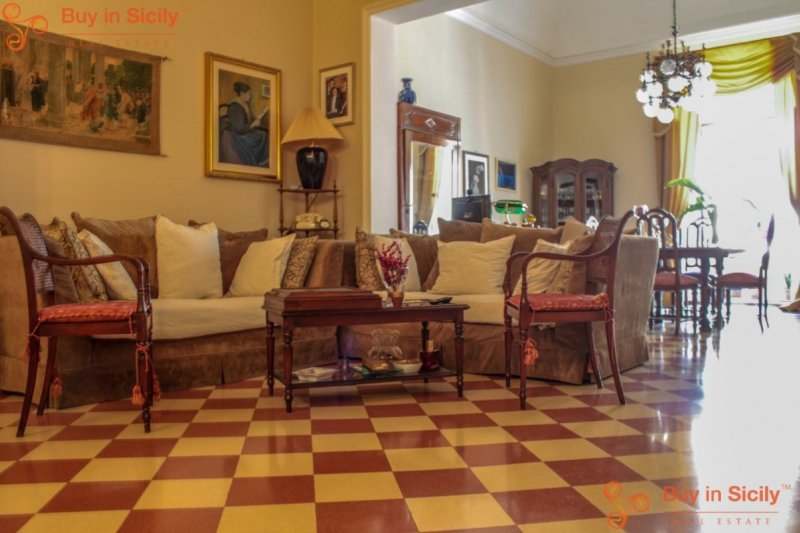 Flat - 150 m²| For Sale!
Catania,Italia
estatemyday.com/property/22300…
Bedrooms: 2 Bathrooms: 2
<a href="/BuyinSicily/">Buy In Sicily R.E.</a> #realestate