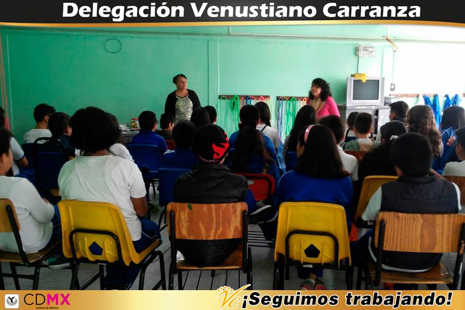 A_VCarranza's tweet image. Platica de bullying en la Esc. Prim. Teziutlán impartida por la PGJ y concertada por la JUD de Escuelas en DVC