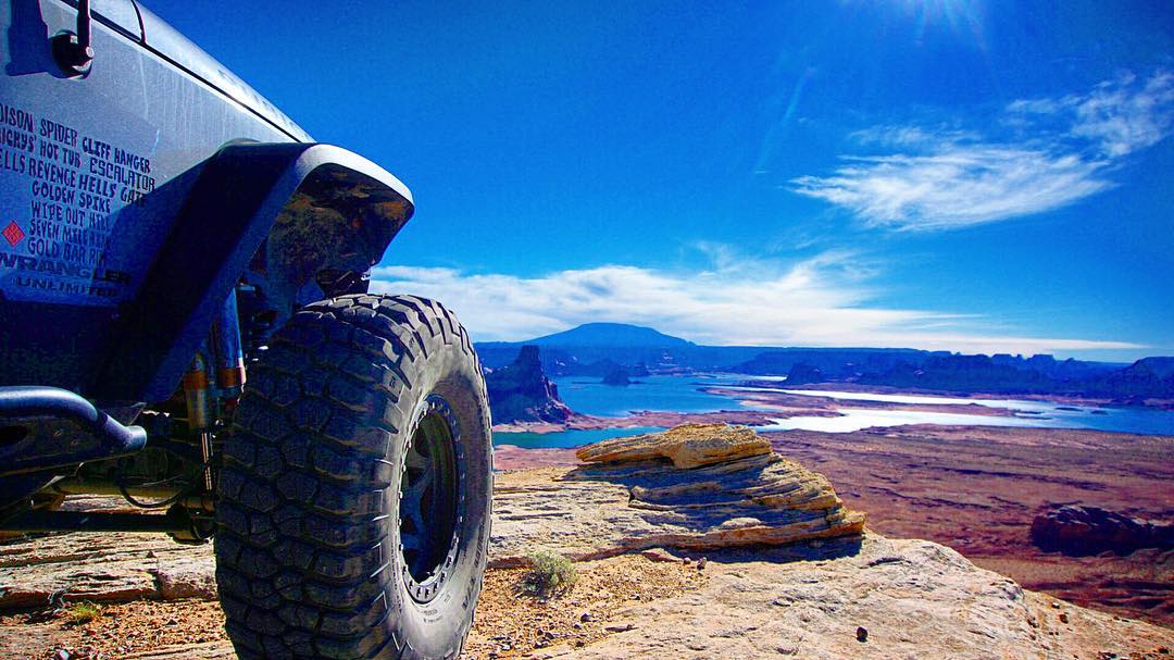 BFGoodrichTires's tweet photo. “A detour from #EJS2016 ended 25 miles off-road and waking up to Lake Powell.” – Mike W. #DriverEnough #BFGStories https://t.co/I3WWHOPlhg