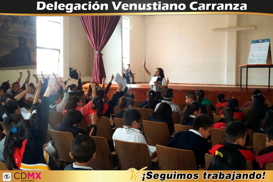 A_VCarranza's tweet image. Platica de bullying en la esc. Primaria Edo. Michoacán, Impartida por la compañera Claudia Cuenca.