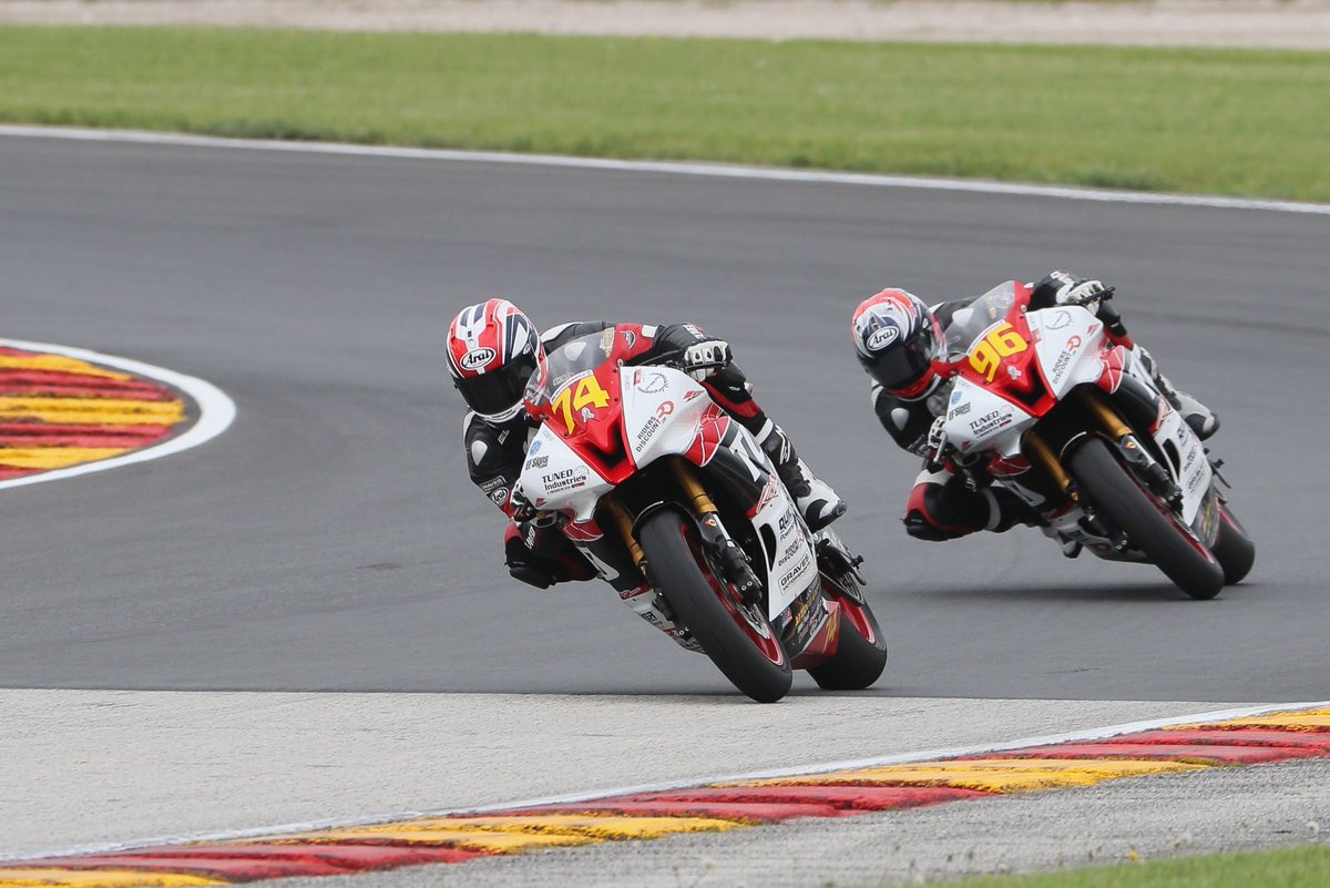 RidersDiscount's tweet photo. 3 podiums for Riders Discount/Tuned Racing at @roadamerica! #MotoAmerica 
📷: Brian J. Nelson
https://t.co/LcHOevnmL5 https://t.co/sbQ26olxqz