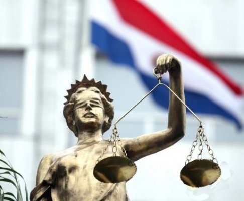 PoderJudicialPY's tweet photo. Decisiones del pleno de la Corte Suprema [Leer más: https://t.co/T1a49VsgLM] #JusticiaPY https://t.co/DGZwqyr5sw