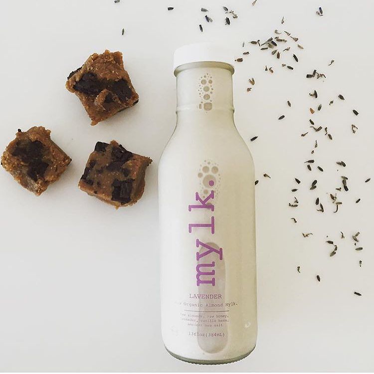 itzxmich's tweet photo. Stoked to announce we will be hosting a class on making delicious almond milk with @renewj… https://t.co/vjpABHr2Pg https://t.co/A8GbohFMsS