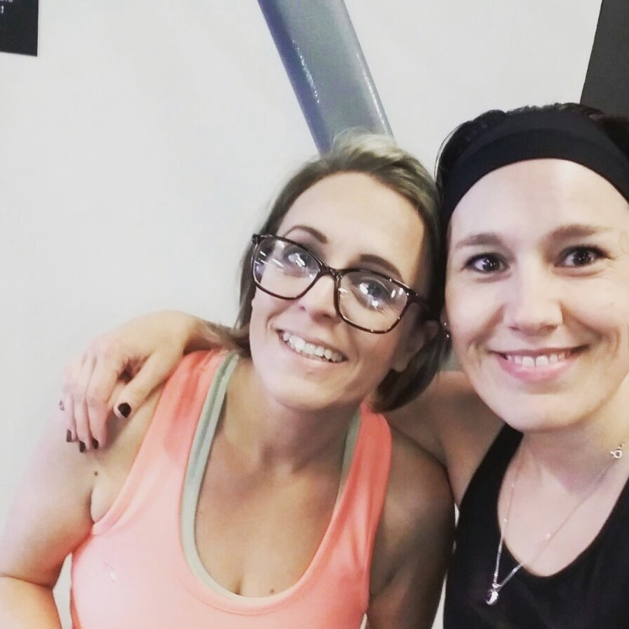 misskarriep's tweet photo. trx at @PureGym_WOT with this mad one #myabsolution #FitnessFam https://t.co/iW2p92MxBW