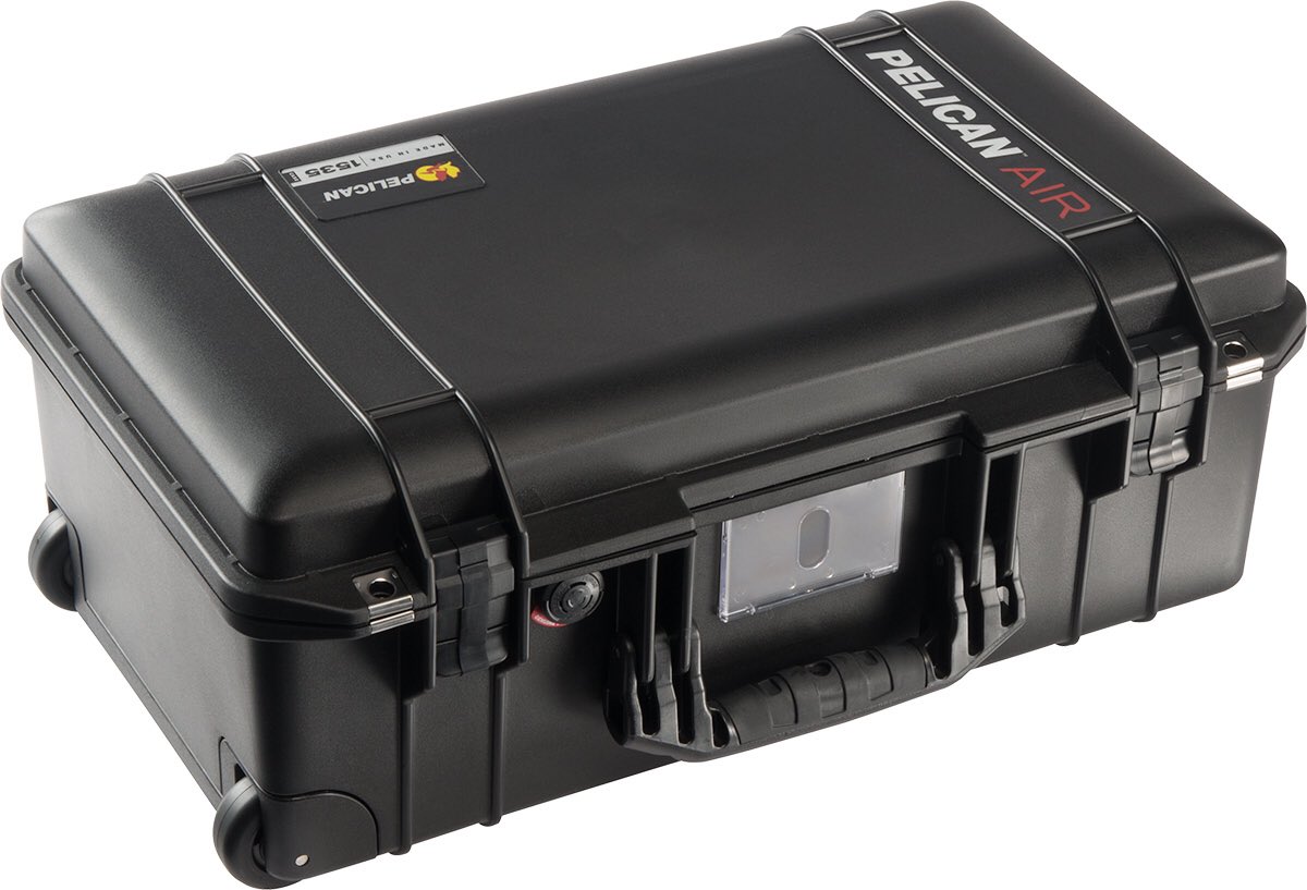 PelicanCaseCo's tweet photo. The new #Pelican1535 is an update to the 1510 but almost 40% lighter. Wow. #TALOPC https://t.co/u82Vg6rXp7