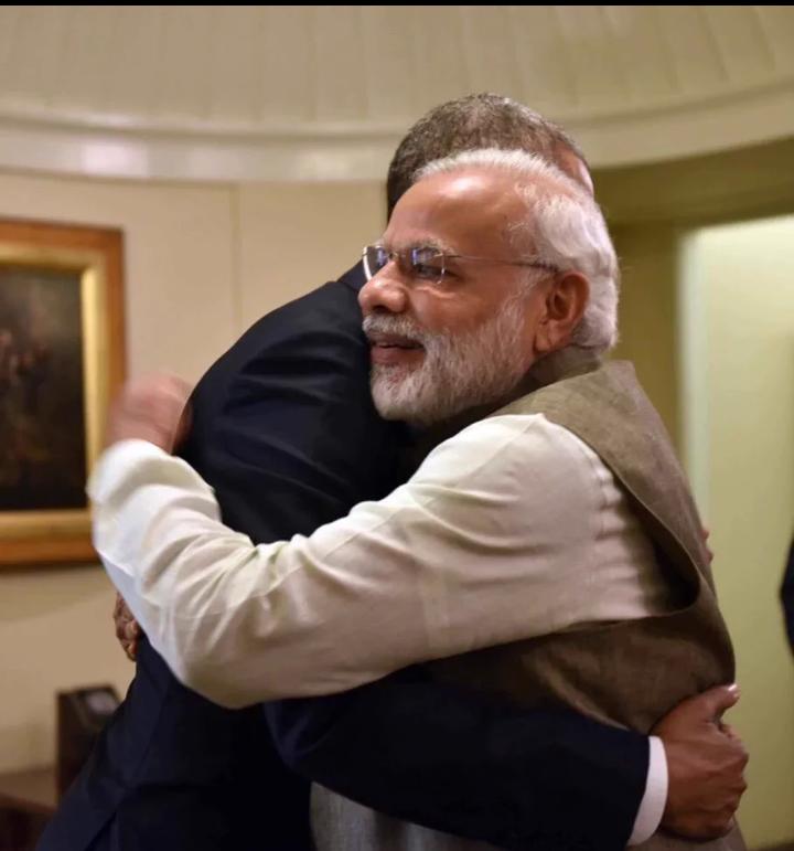 GEETAMENON3's tweet image. #ModinUS  Self made leaders.