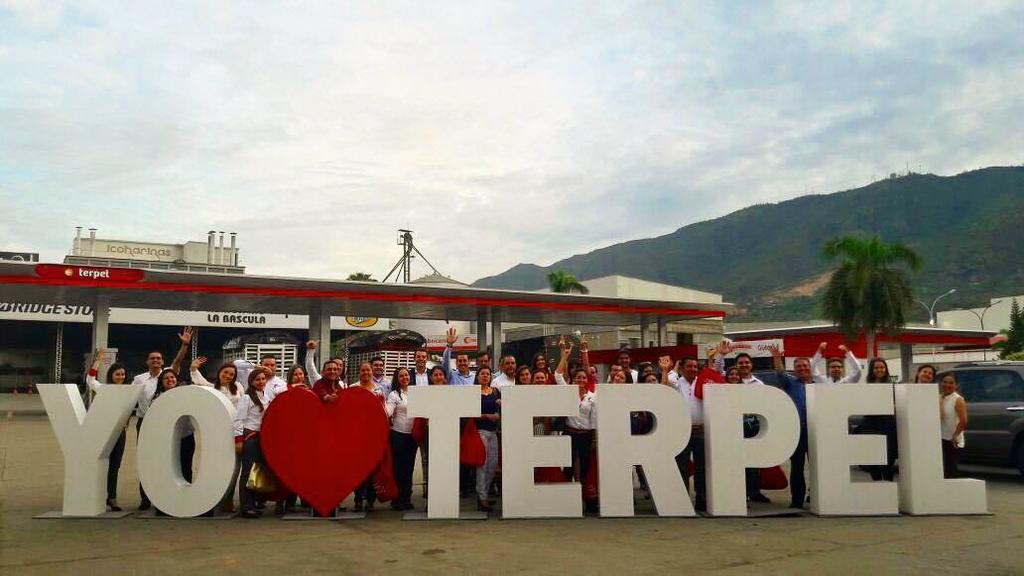 IvanLalindeG's tweet photo. #megustalagente y me encanta la gente feliz!
Así es la gente que forma @terpelcol gente qu… https://t.co/O4JpdeDFVI https://t.co/YynJnmMQWh