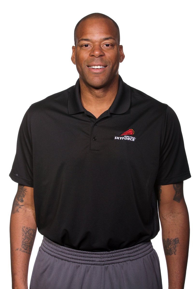 NBA veteran Sean Rooks dies at age 46