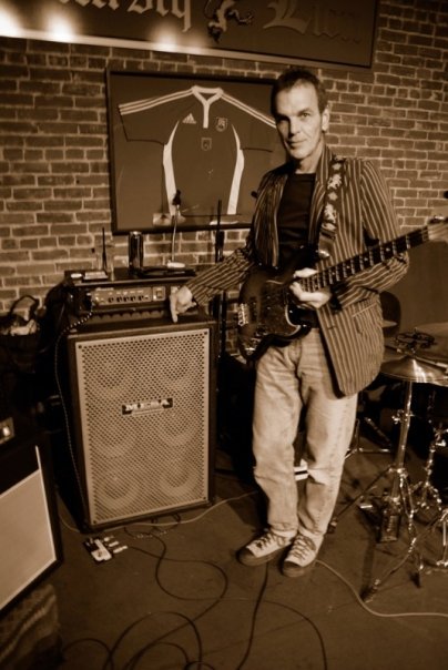 RealOneUB2's tweet photo. Looking forward to new EP soon from #Portland singer, songwriter, producer, multi instrumentalist #BillyReed https://t.co/xaje7On6UD