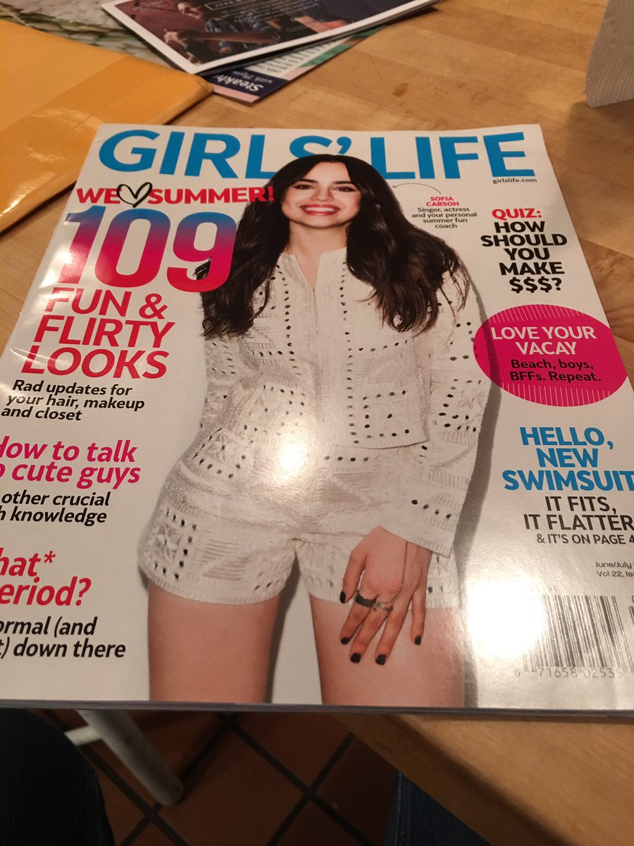 welovesofiac's tweet photo. Can't wait to read it!!!! Love you @SofiaCarson !! #GLSofia https://t.co/jBcmg7uPce