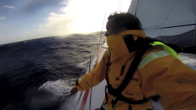 canal_33's tweet image. Descobrirem la tecnologia de les regates, tot seguit, a @gendigital.
#GD33
ow.ly/Icuh3010d4J