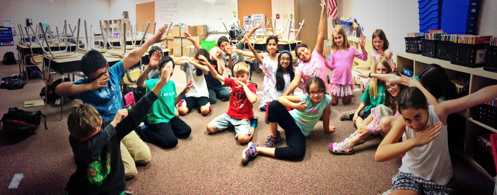 MrsQuirini's tweet photo. Last closing circle!!! Love these 4TH GRADERS! 😱 #lastdayofthirdgrade #ivyhillleague https://t.co/FKNzYFbSwF