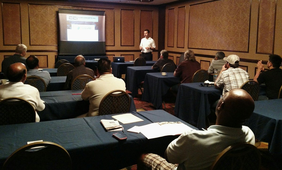 lmoore73153's tweet photo. Great presentation ! Thanks to Steve Marcionetti ! #CardConcepts #TexasLaundryServiceCompany #SpeedQueen https://t.co/70iQ7Hud0l