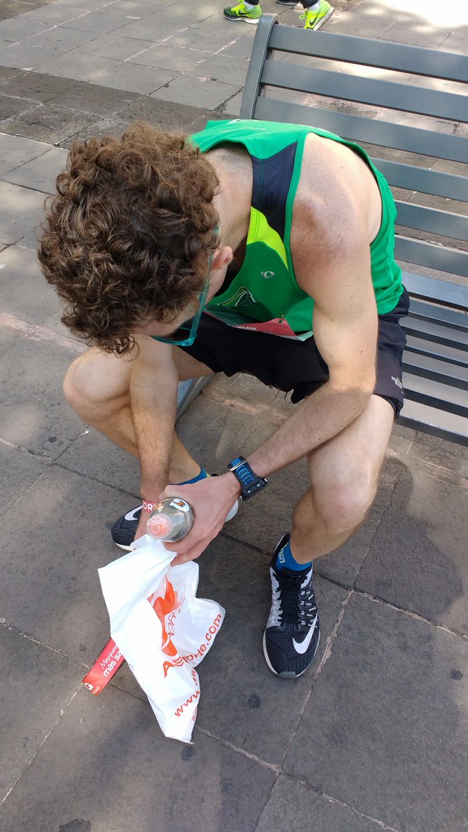 UrbanskiMatt's tweet photo. @7HillsRunShop Mexico City! Just got rocked by a marathon at 8700' elevation in Toluca. Sporting 7 all the way! https://t.co/ToYqIqLp0k