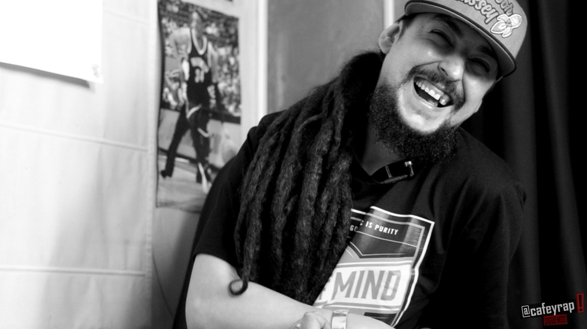 cafeyrap's tweet photo. @BBoyzSantos @Bacanalsonora @MAD91Familia @MorodoStyle Este hombre es sin duda una enciclopedia del hiphop.UN LUJAZO https://t.co/bCGWiSqMQr