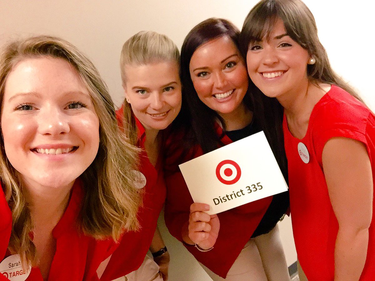 KellyMc65668090's tweet photo. G394 ❤️ our Target Interns! #G394GotSwag #Summer2016 @MelissaStanner @AmyMaigret @Hueypritchett @DocEggMcMuffins https://t.co/OBsypdRcUQ