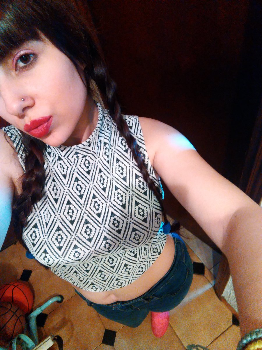 eemmaabc's tweet photo. Quieroqueserepitalaocasión,,👑 https://t.co/ygBL8pIgiX