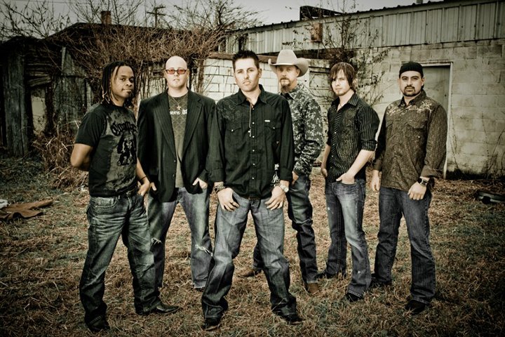 shibes's tweet photo. #TexasMusicChart: Casey Donahew Band moves into Top 15! https://t.co/EpDgjgUCWY #songwriter #TXRedDirt @CaseyDBand https://t.co/a1iIaBg5ug