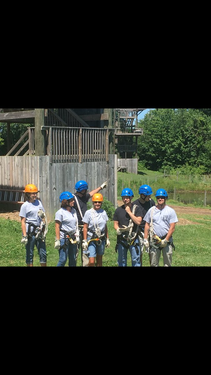 vickylynnmartin's tweet photo. @northcrestmc scariest thing I've ever done! #teambuilding #ITRocks #ineedtothrowup https://t.co/hggU6OQcbF