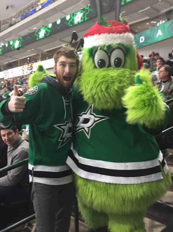 Rally House DFW (@rallydfw) on Twitter photo "So I really, really like the Stars. A vote for me is a vote for Vic!⭐️🏒⭐️🏒⭐️🏒⭐️🏒👍🔥💯👌"
RT to vote for <a href="/WillSebert/">Will Sebert</a> "So I really, really like the Stars. A vote for me is a vote for Vic!⭐️🏒⭐️🏒⭐️🏒⭐️🏒👍🔥💯👌"
RT to vote for <a href="/WillSebert/">Will Sebert</a>