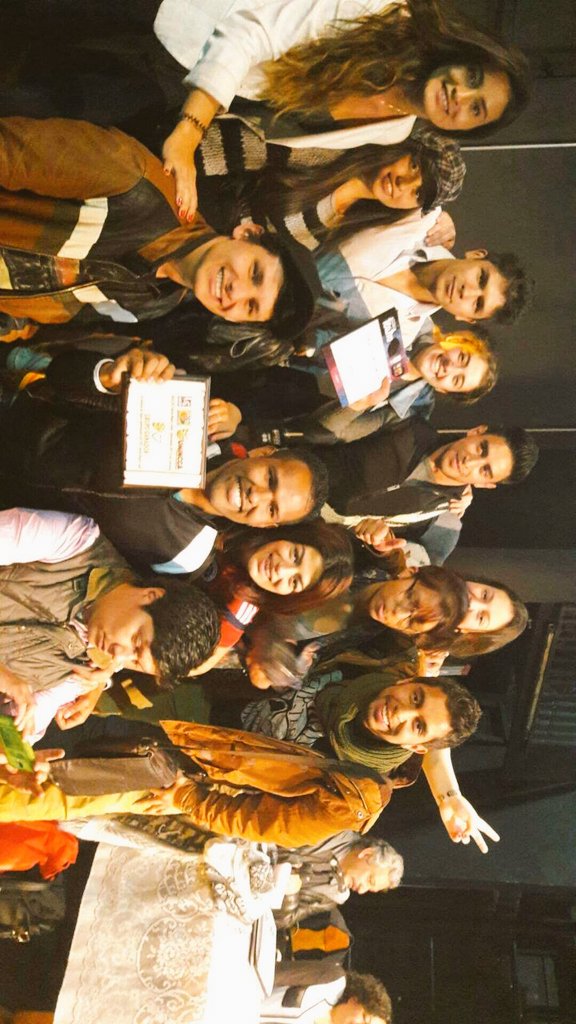 javierosu451's tweet photo. Alcoba Teatro ganó el concurso de teatro con su obra basaba en #Mehablarasdelfuego!!! @FLIP_org @B_Ediciones_Col https://t.co/e3ZsWGUap0