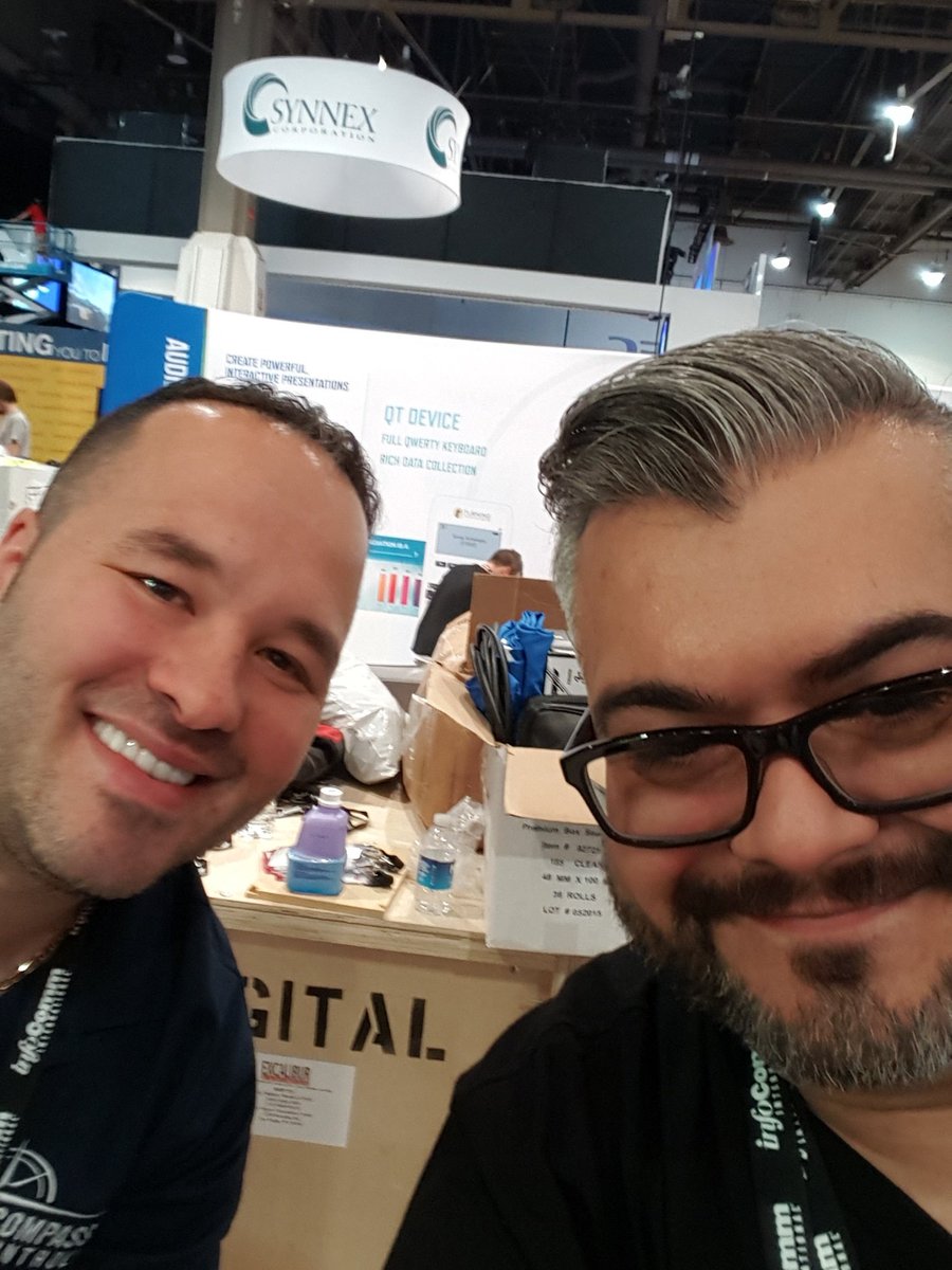 chris_neto's tweet image. #AVselfie with @KeyDigitalDan at #InfoComm16 #avtweeps