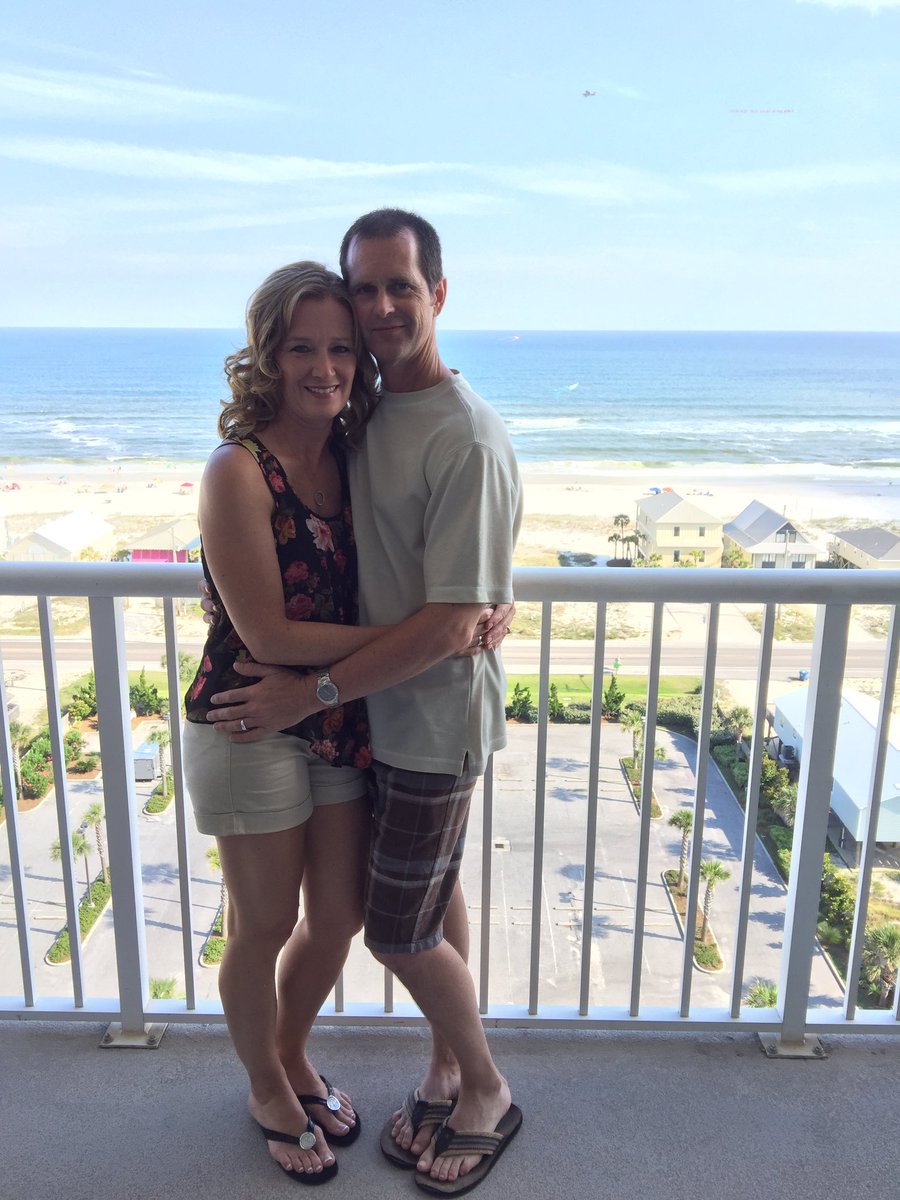 SAhlgrimm's tweet photo. Finally celebrating our 20th anniversary!! https://t.co/t0Gz96Rs9q