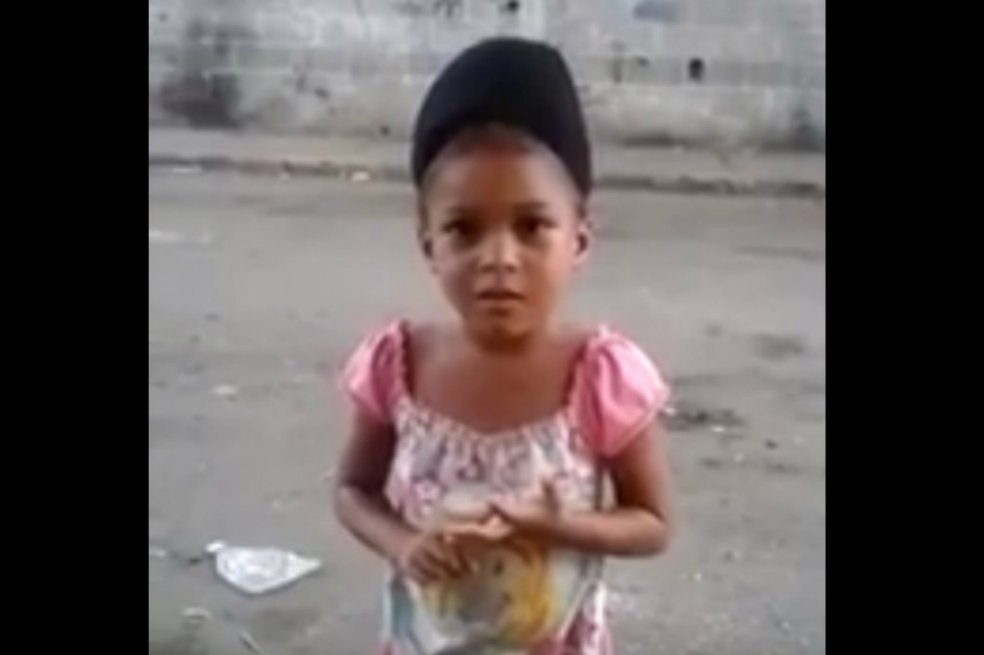 ShirleyAvilaM's tweet photo. “@elespectador: El reclamo de una niña venezolana a su presidente https://t.co/W8x4CljDCb https://t.co/hj0QXL2pGH” @PrimeraManzana