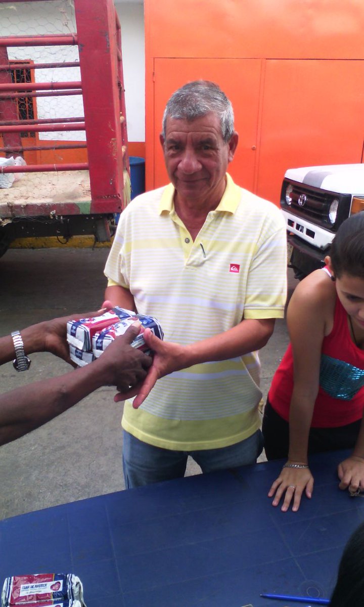 Café Fama de América tweet media